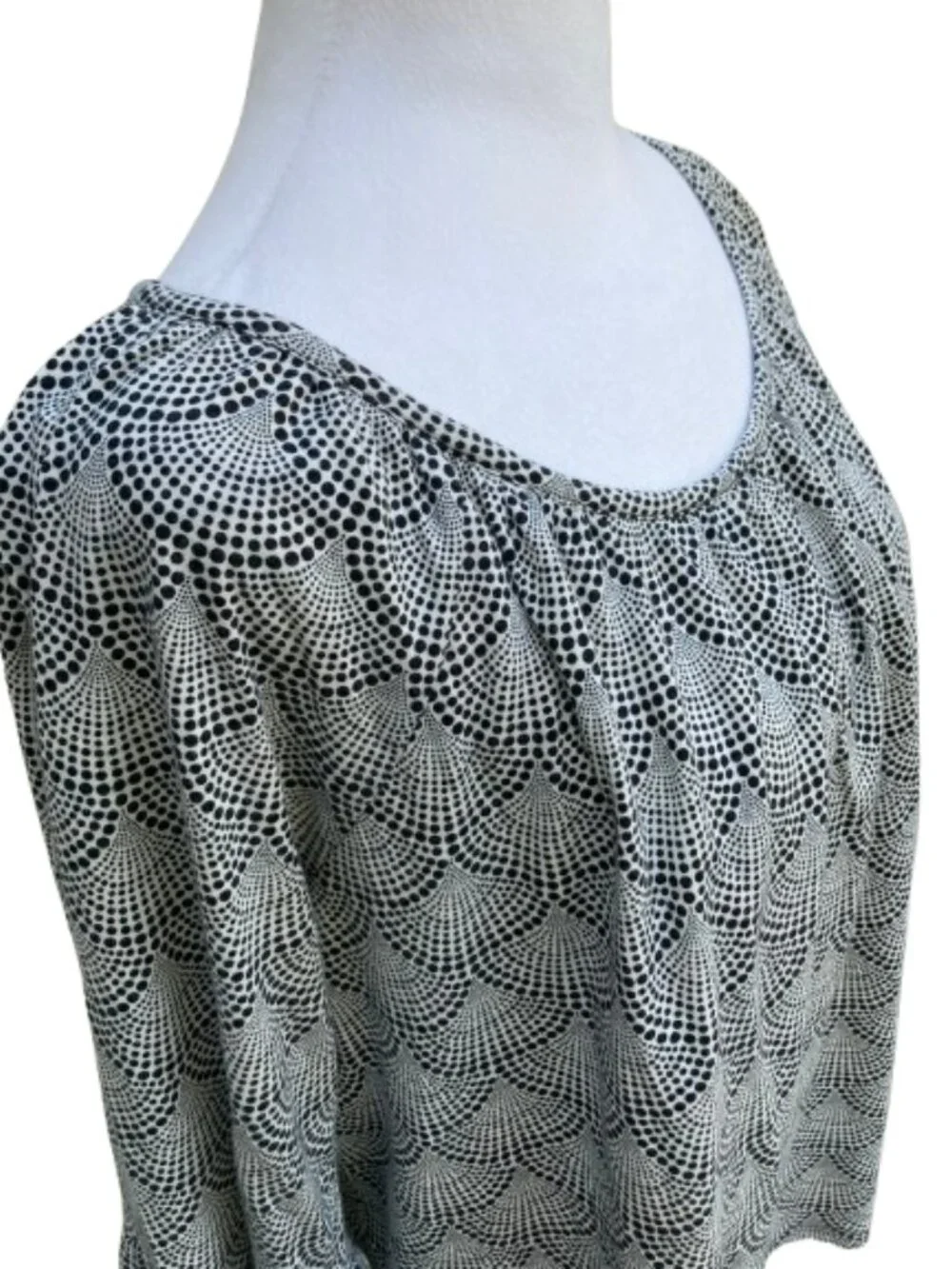 Michael Kors Blouse 3/4 Bell Sleeves Black White Shell Pattern Career, sz Large